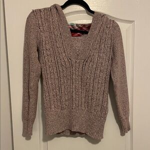 Cozy Maurices V-Neck Cable Knit Sweater - Light Pink